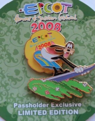 Disney Wdw Epcot Flower & Garden 2008 Passholder Goofy Surfing Le 2000 Pin