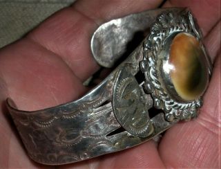 Antique C1930 Navajo Coin Silver Cats Eye Bracelet Thunderbird Arrow Stamps Vafo