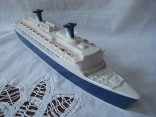 Norwegian Ocean Liner Ss Norway Model Passport Products,  Inc.  Porcelain 10 "