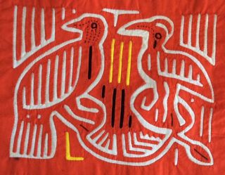 Mola Art 1960s Vintage Reverse Appliqué Panama San Blas Cuna - Red & White Birds