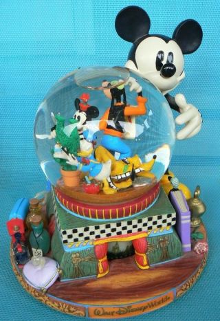 Disney Share A Dream Come True Musical Snow Globe Mickey Donald Pluto Goofy