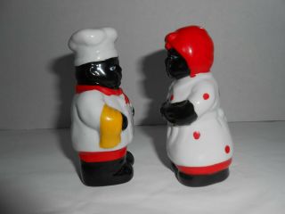 Vintage Black Americana Salt and Pepper Shakers / Stoppers 3.  5 