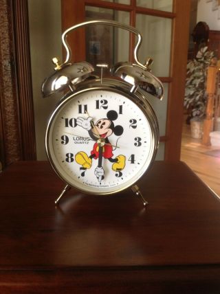 Disney Vintage Lorus Mickey Mouse Twin Bell Alarm Clock Lorus Quartz Japan
