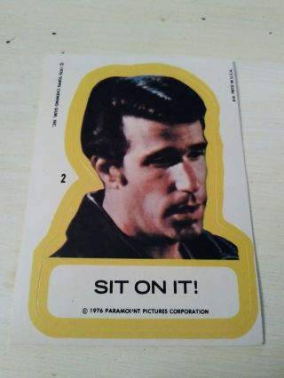 1976 Happy Days Fonzie " Sit On It " Sticker Card Unpeeled Topps