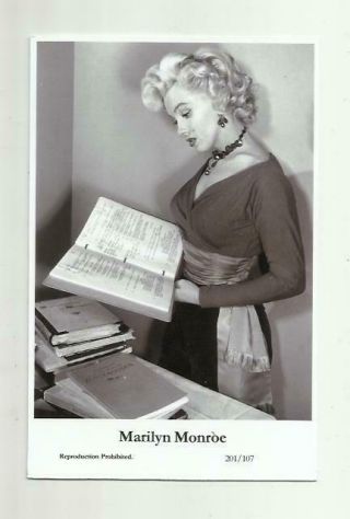 N480) Marilyn Monroe Swiftsure (201/107) Photo Postcard Film Star Pin Up