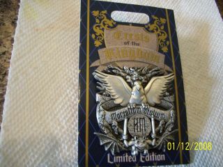 Disney Disneyland Crests Of The Kingdom Haunted Mansion Pin On Card Le