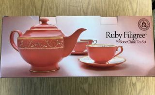 Teavana Fine Bone China Teapot with 4 Cups and Saucers (Ruby Filigree) 6