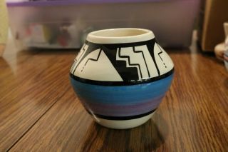 Ute Mountain Pottery Vase Signed By Gina D Baron