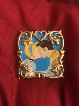 Disney Pin Cinderella Princess Prince Charming Royal Couples Kiss Gold Frame