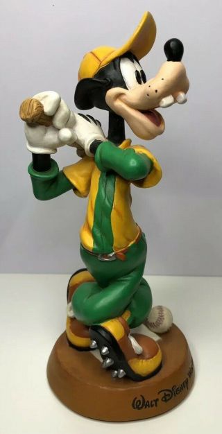 Walt Disney World Baseball Goofy Bobblehead.  Pristine