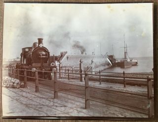 1393 Photo British Railway Train 729 1900/1920 Steam Locomotive At Harbor 10