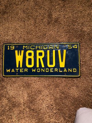 1954 Michigan Ham Radio License Plate W8ruv