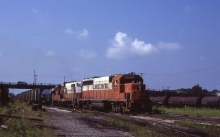 Slide Ic Illinois Central Gp40 3009,  1 W/train - Jackson Ms - 1979