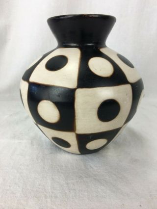 Vintage Art Pottery Chulucanas Signed Artist Black White Pot Peru Vase Geometric