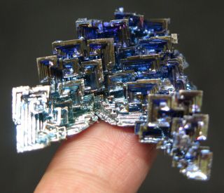 38mm 0.  5OZ Blue Bismuth Crystal Cluster Mineral Specimen 2