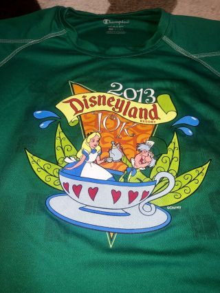 Rare Alice In Wonderland Run Disney 10k 2013 Champion Double Dry Shirt Sz Large