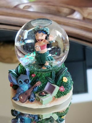 Lilo & Stich Disney Mini Snow Globe