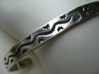 Vtg Navajo Indian Large Men ' s Sterling Silver Stamped Cuff Bracelet 2