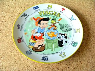Walt Disney Pisces Small Porcelain Plate Pinocchio Jiminy Cricket Figaro Cleo