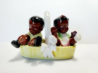 Black Americana Vintage Ceramic Salt Pepper Shaker Set Babies In A Basket Japan