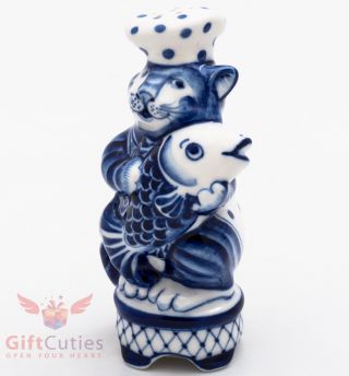 Gzhel Porcelain Figurine of Cook Cat with Fish salt or pepper dispenser 2