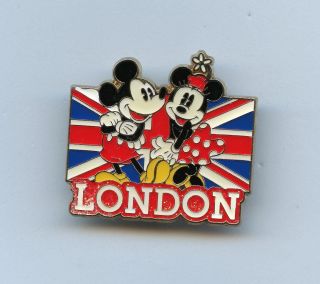 Uk Disney Store Classic Minnie & Mickey Mouse London Union Jack Flag Pin & Card