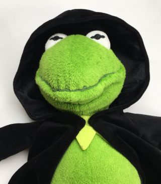 Disney Store Muppets Dark Kermit The Frog Most Wanted Constantine Plush CAPE 17” 7