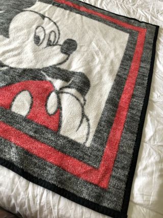 Vtg BIEDERLACK OF AMERICA Disney MICKEY MOUSE Acrylic Throw Blanket 47 