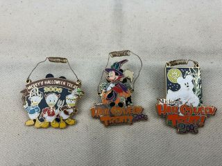 3 Disney Pins - Halloween Treat 2006 - Minnie,  Mickey,  Huey Dewey And Louie