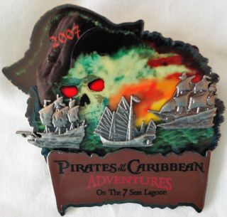 Disney 2007 Pirates Of The Caribbean Adventures On 7 Seas Lagoon Le 77 Jumbo Pin