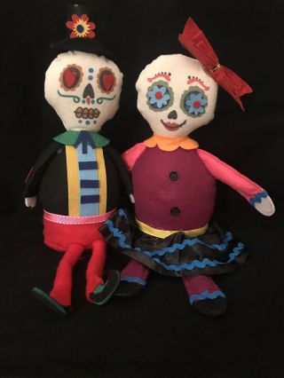 Day Of The Dead Sugar Skull - Dia De Los Muertos Felt Doll Shelf Sitter - Heart