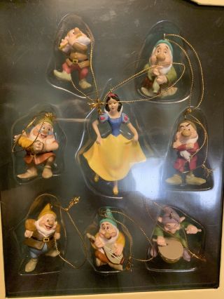 Disney Snow White & The 7 Dwarfs Storybook 8 Christmas Ornament Set W/ Case