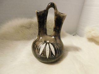 Navajo (native American Indian) Horse Hair - Etched Pottery A Wedding Vase Signed