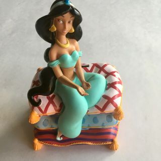 Vintage Disney Aladdin Princess Jasmine Magic Carpet 8” Plastic Coin Piggy Bank