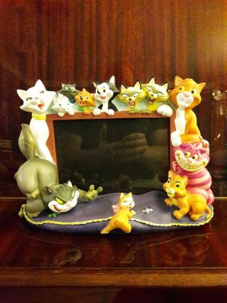 Disney Animal Pets Picture Frame Cats Cheshire Siamese Aristocats Etc