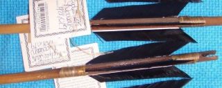 2 Two Navajo 26 Inch Arrows W/matching Black Feathers & Stone Chipped Arrowheads