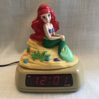 Vintage Disney Fantasma The Little Mermaid Ariel Digital Alarm Clock Night Light