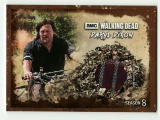 Daryl Dixon 2018 Topps The Walking Dead Season 8 Mud Wardrobe Relic 13/50