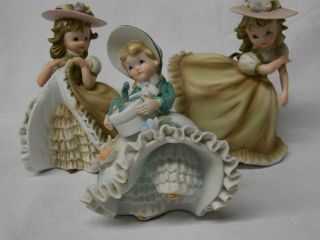 Set Of 3 4 " Figurines Of Girls With Cancan - Type Skirts And Bonnets