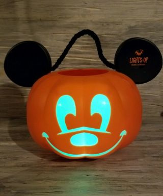 Disney Parks Mickey Mouse Light Up Pumpkin Trick Or Treat Halloween Bucket.