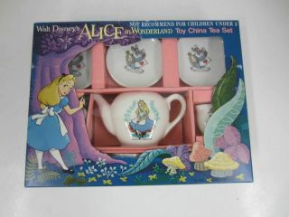 Vintage Alice In Wonderland Toy China Tea Set Walt Disney Productions