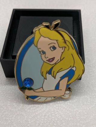 Walt Disney World Alice In Wonderland Princess Premiere Birthstone Trading Pin