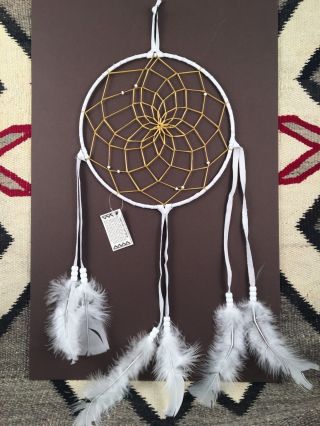 Native American Handmade White Dream Catcher.  Artist Alberta Scott.  8 "