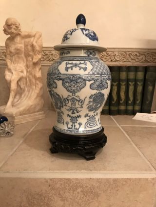 Vtg Cobalt Blue/white 10 1/2” Porcelain Ginger Jar/vase