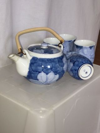 Blue Floral Porcelain Oriental Tea Pot Saki Set w/ 4 Cups Glasses Flower Teapot 2