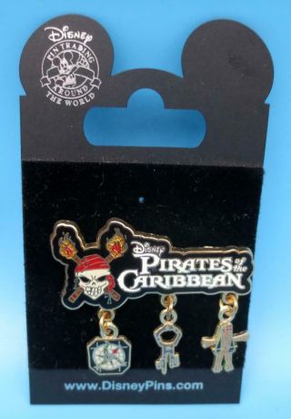 Disney PIRATES Of THE CARIBBEAN 2 lanyards 4 pins Disneyland 2