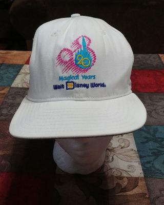 Vintage Walt Disney World Vintage 20 Magical Years White Snapback Hat Cap