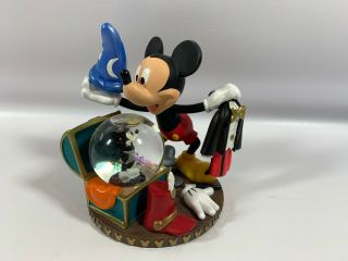Disney World Theme Park Mickey Mouse Snow Globe Magic Kingdom Ss Member Cruise
