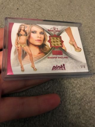 2013 Benchwarmer Gold Edition Pink Archive Authentic Shoe Jennifer England 1/3