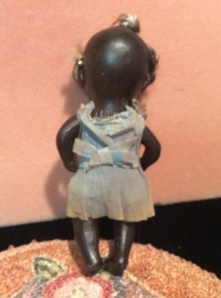ANTIQUE BLACK MEMORABILIA ALL BISQUE JOINTED DOLL IN PAPER DRESS HAIR 2